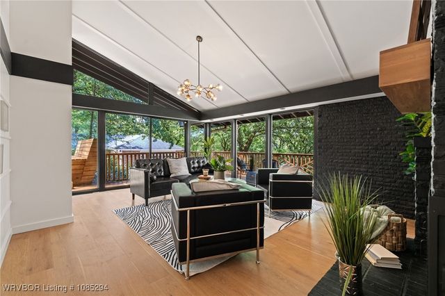 12 Carthage Circle, Fort Smith, AR 72901