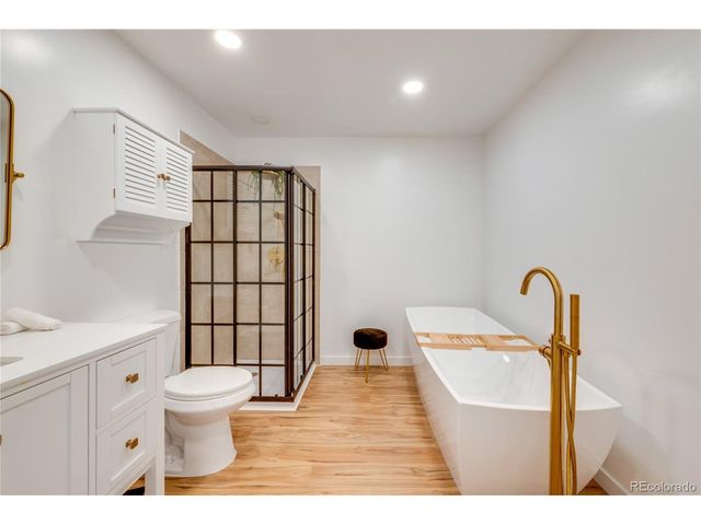 6811 W 48th Ave, Wheat Ridge, CO 80033