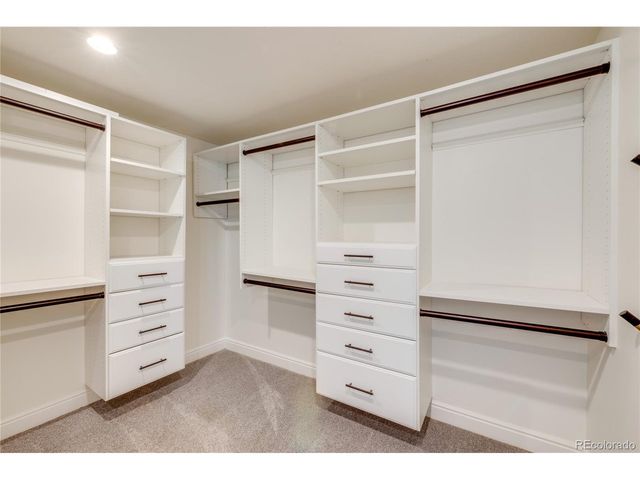 6811 W 48th Ave, Wheat Ridge, CO 80033