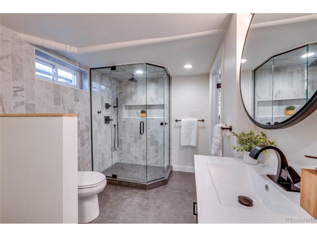 6811 W 48th Ave, Wheat Ridge, CO 80033