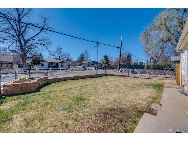 6811 W 48th Ave, Wheat Ridge, CO 80033