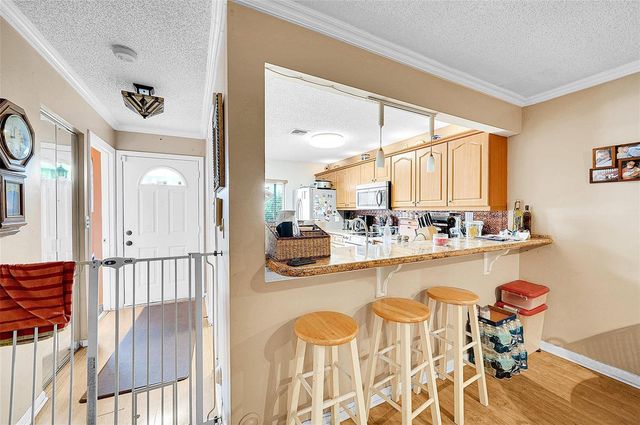 809 Crystal Lake Drive 809, Deerfield Beach, FL 33064