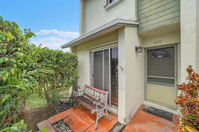 809 Crystal Lake Drive 809, Deerfield Beach, FL 33064