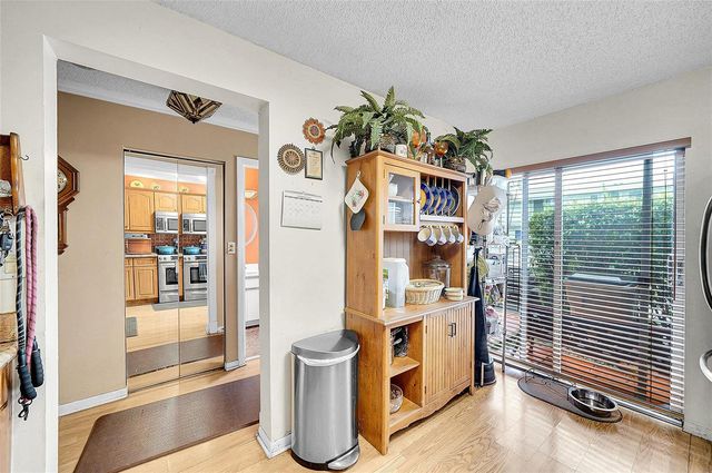 809 Crystal Lake Drive 809, Deerfield Beach, FL 33064