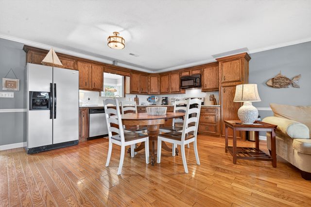 120 Fire Lane, Cross, SC 29436