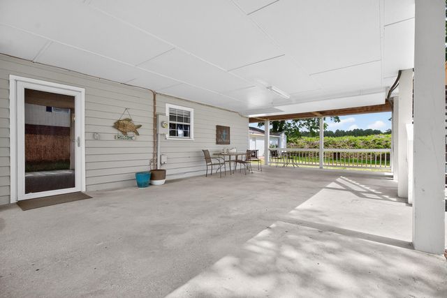 120 Fire Lane, Cross, SC 29436