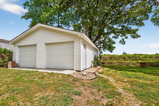 120 Fire Lane, Cross, SC 29436