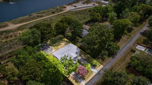 120 Fire Lane, Cross, SC 29436