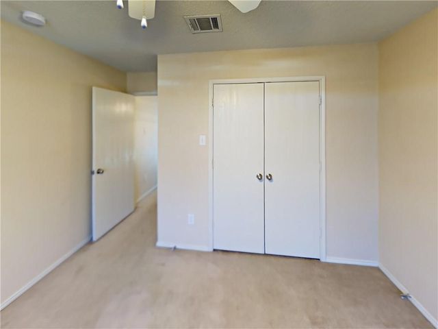 960 Crowder Drive, Crowley, TX 76036