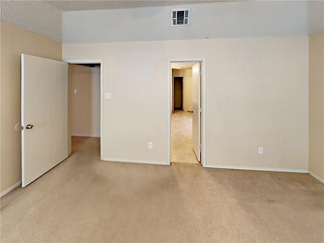 960 Crowder Drive, Crowley, TX 76036