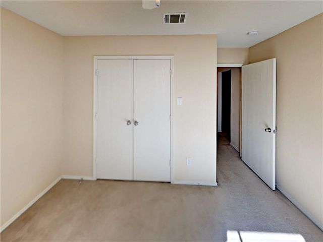 960 Crowder Drive, Crowley, TX 76036