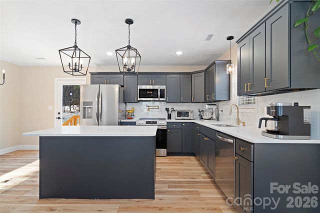 5961 Charlie Little Road, Granite Falls, NC 28630