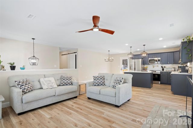 5961 Charlie Little Road, Granite Falls, NC 28630