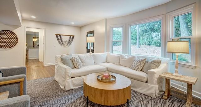 5228 Wynterhall Court, Atlanta, GA 30338