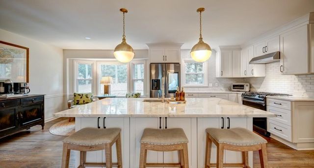 5228 Wynterhall Court, Atlanta, GA 30338
