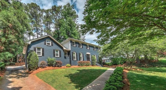 5228 Wynterhall Court, Atlanta, GA 30338