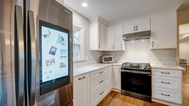 5228 Wynterhall Court, Atlanta, GA 30338