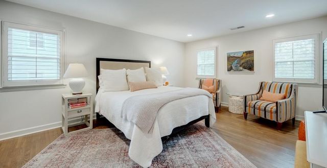 5228 Wynterhall Court, Atlanta, GA 30338