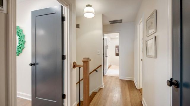 5228 Wynterhall Court, Atlanta, GA 30338