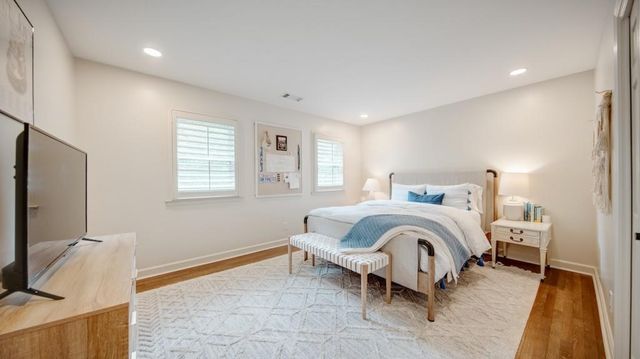5228 Wynterhall Court, Atlanta, GA 30338