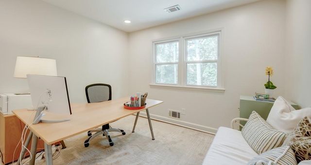 5228 Wynterhall Court, Atlanta, GA 30338