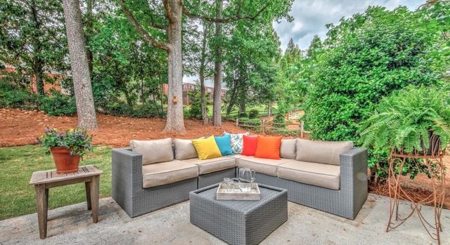 5228 Wynterhall Court, Atlanta, GA 30338