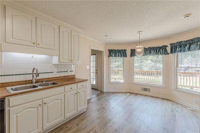 110 Eastfield Court, Mcdonough, GA 30252