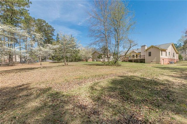 110 Eastfield Court, Mcdonough, GA 30252