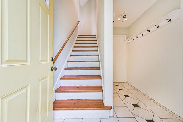 515 County Road 193, Alvin, TX 77511