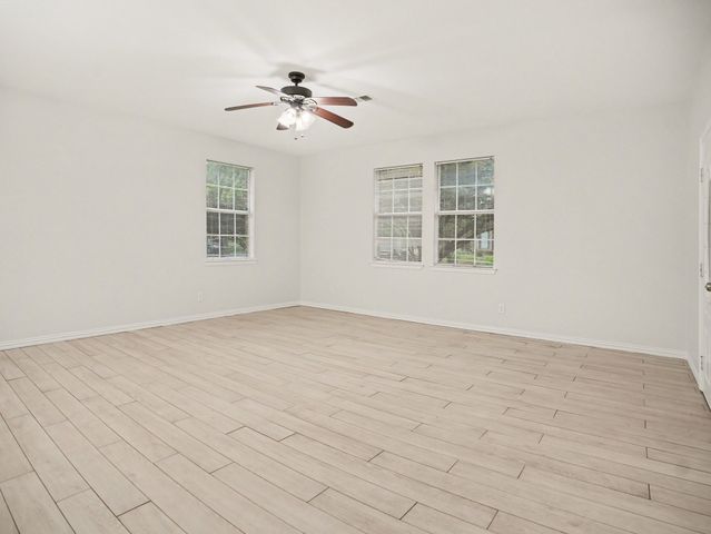 2446 Catherine Street, Dallas, TX 75211