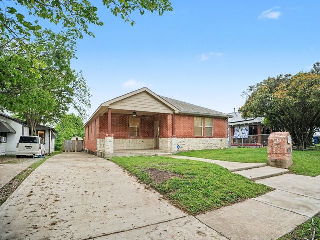 2446 Catherine Street, Dallas, TX 75211
