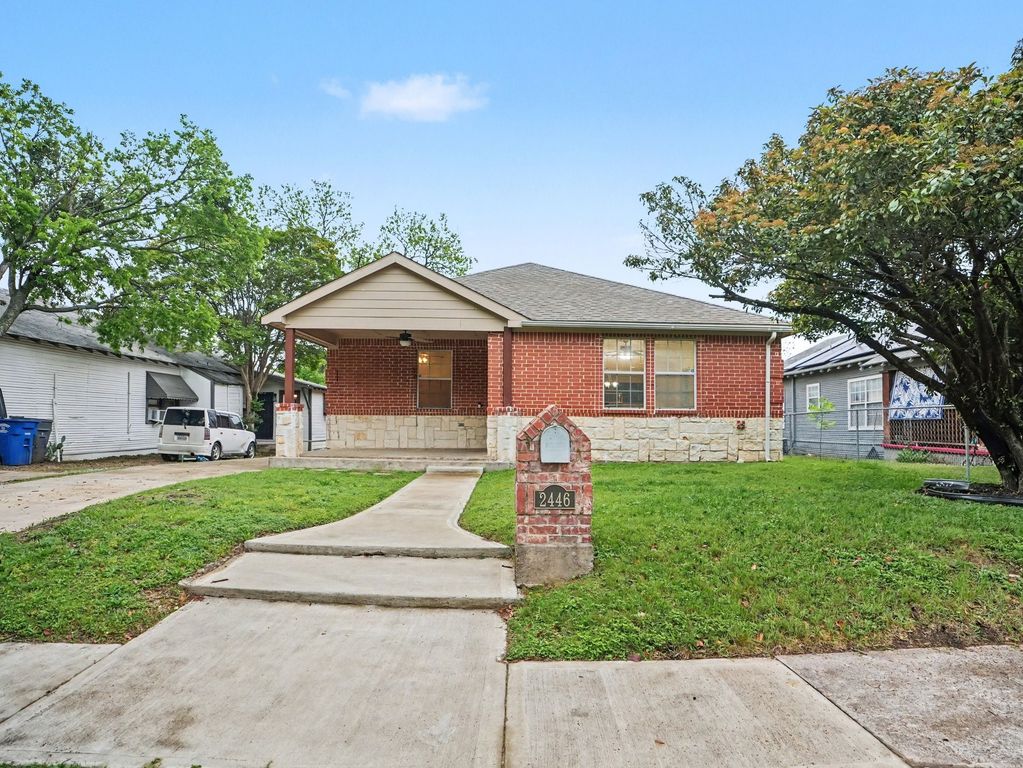 2446 Catherine Street, Dallas, TX 75211