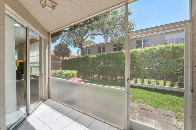 20951 Via Oleander B, Boca Raton, FL 33428