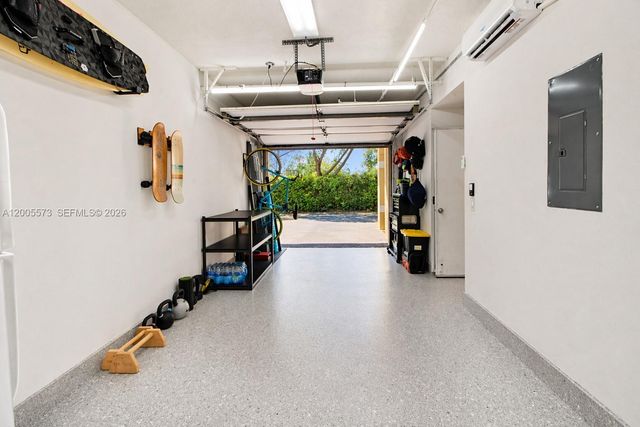 8940 NE 8th Ave 1201, Miami, FL 33138