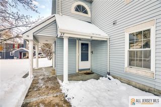 49 Tanglewood Court, South Brunswick, NJ 08852