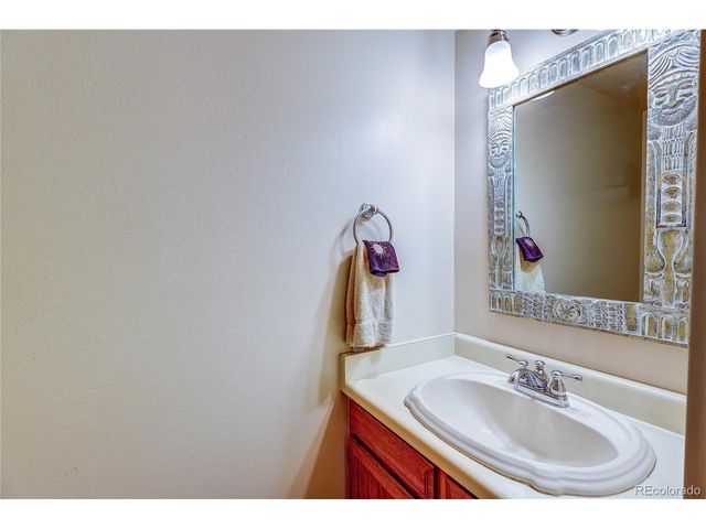 7530 S Emerson St, Littleton, CO 80122