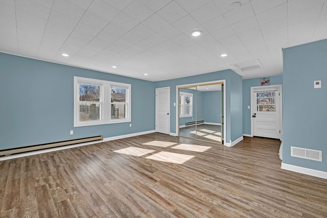 1616 Mayfield Avenue, Joliet, IL 60435