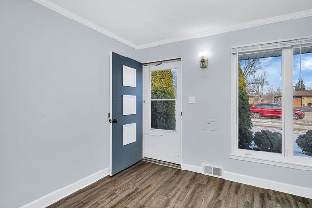 1616 Mayfield Avenue, Joliet, IL 60435