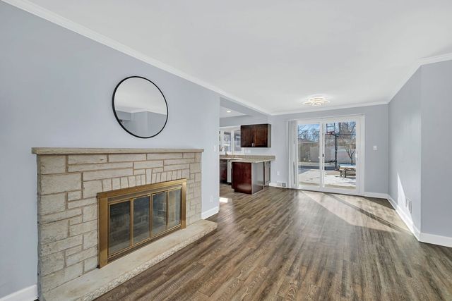 1616 Mayfield Avenue, Joliet, IL 60435