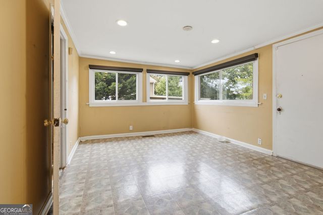 1012 SW Birch Street SW, Atlanta, GA 30310