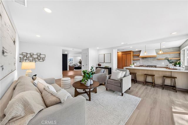 10033 Brookshire, Downey, CA 90240