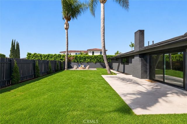 10033 Brookshire, Downey, CA 90240