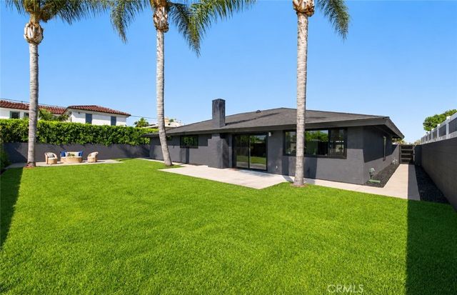 10033 Brookshire, Downey, CA 90240