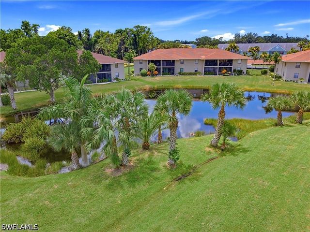 151 Cypress WAY E C103, Naples, FL 34110