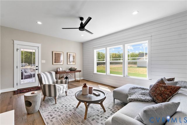 6506 Dunham Farm Dr, Mechanicsville, VA 23111