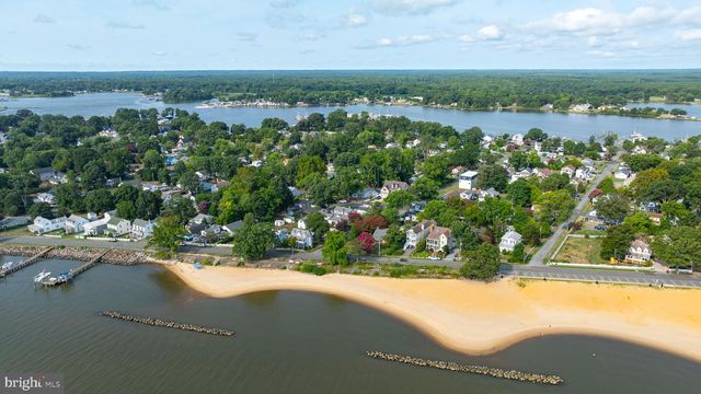 22 PINEWOOD LN, Colonial Beach, VA 22443