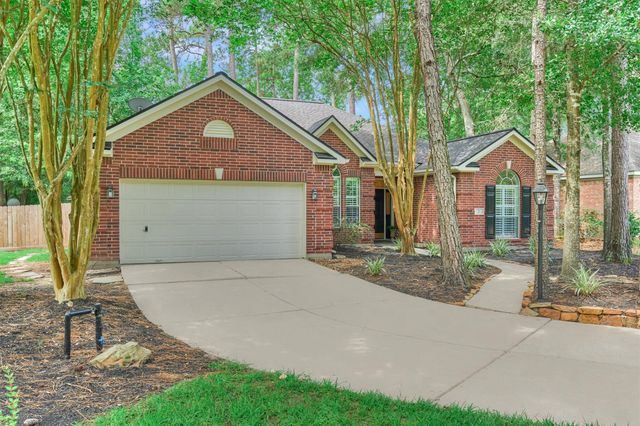 3 E Night Heron Place, The Woodlands, TX 77382