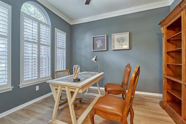 3 E Night Heron Place, The Woodlands, TX 77382