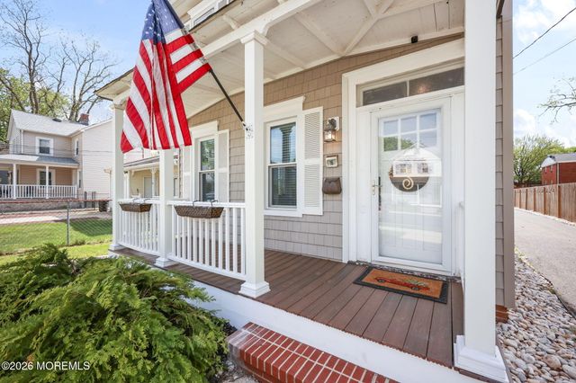 16 Monmouth Avenue, Freehold, NJ 07728