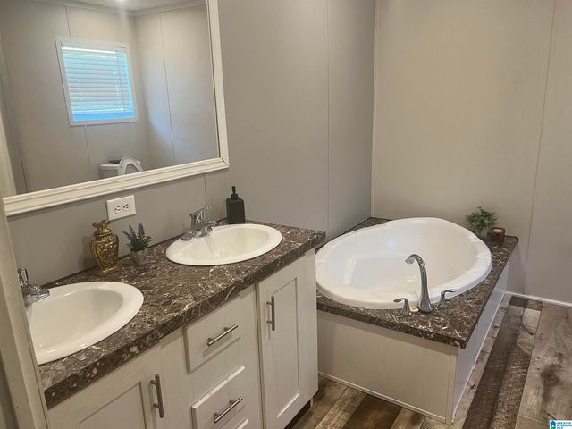 7233 DONS DRIVE, Bessemer, AL 35023